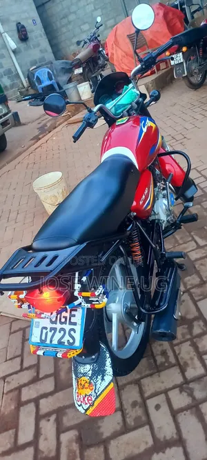 Bajaj CT 125X 2024 Red