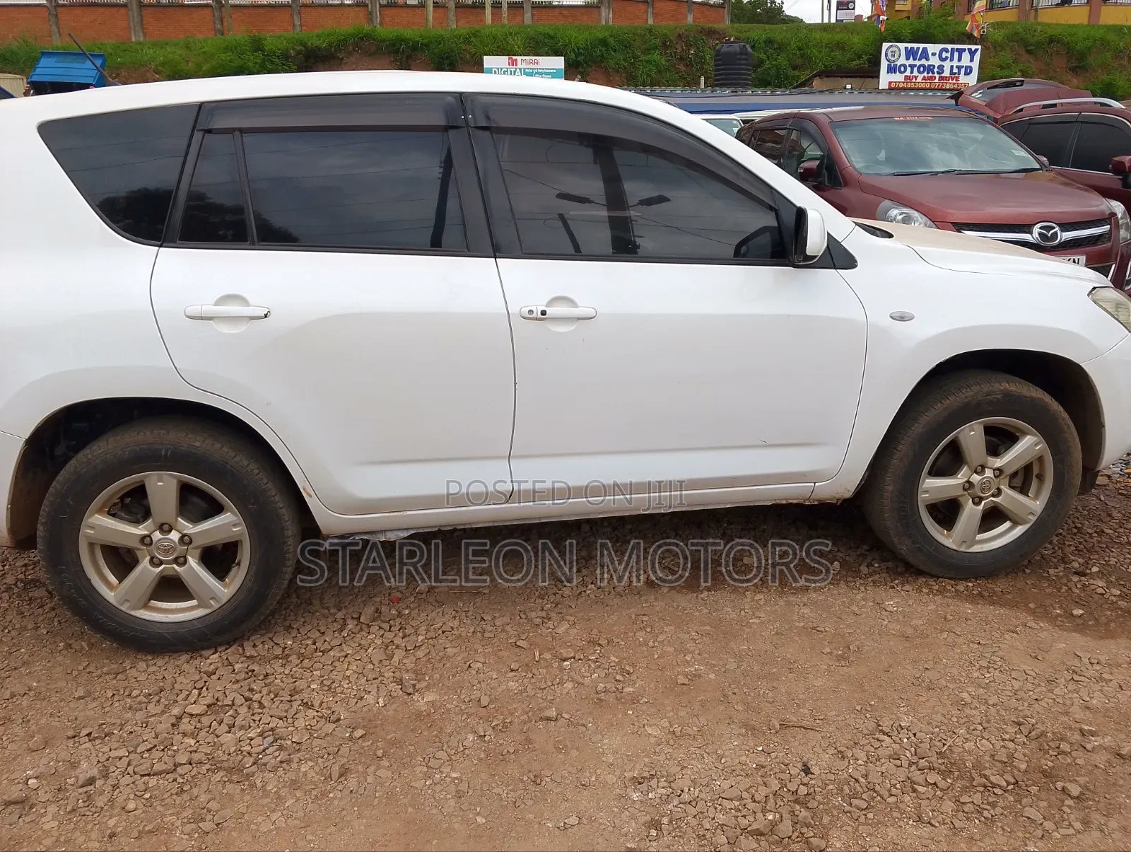 Toyota RAV4 2.4 2008 White