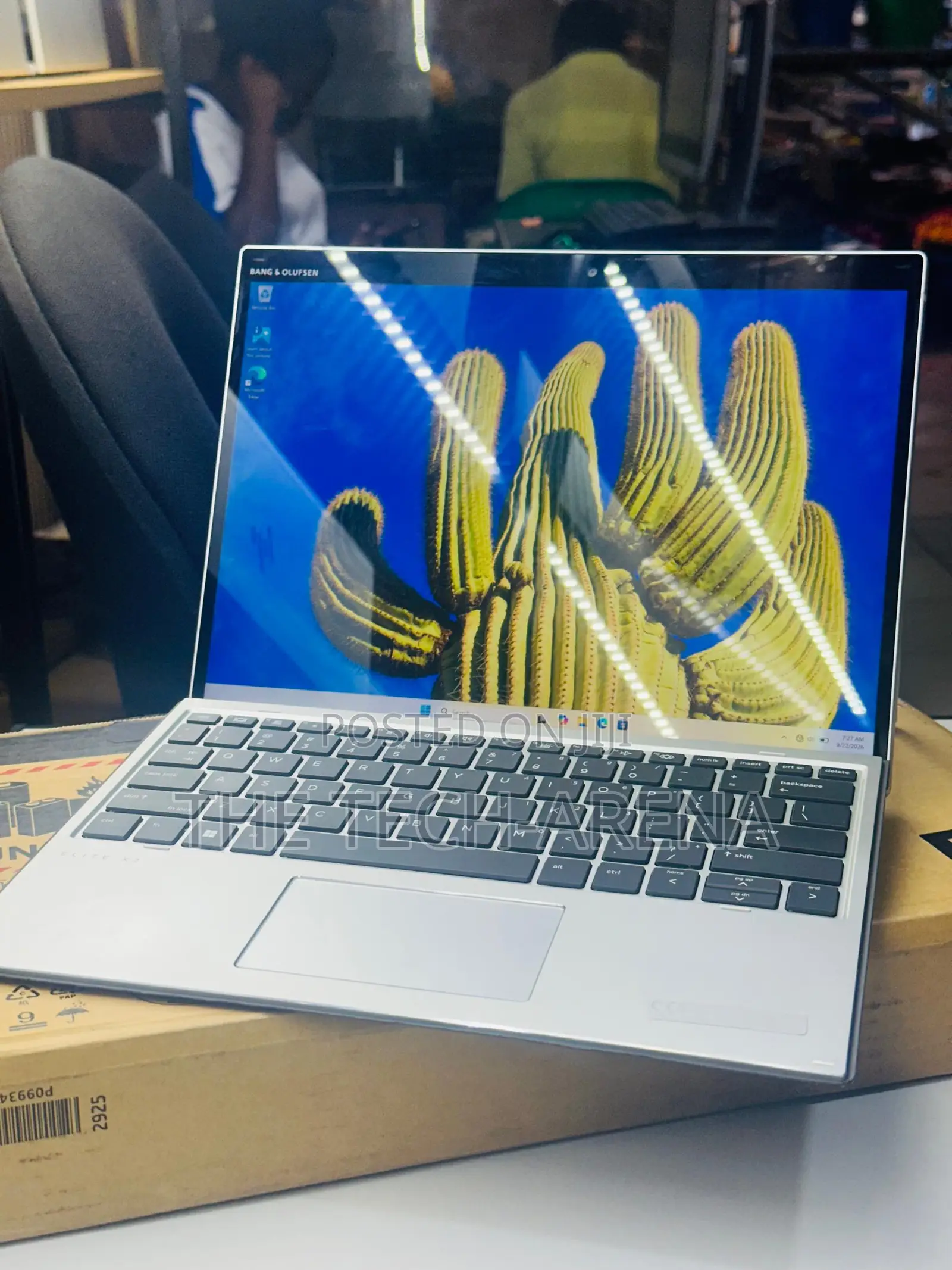 New Laptop HP Elite X2 G8 16GB Intel Core i5 SSD 256GB