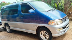 Toyota HiAce 1997 Blue