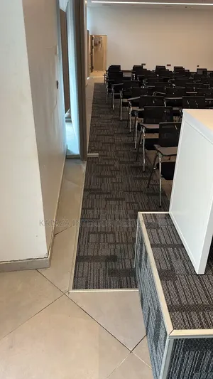 English Conference Wollen Tile Carpet