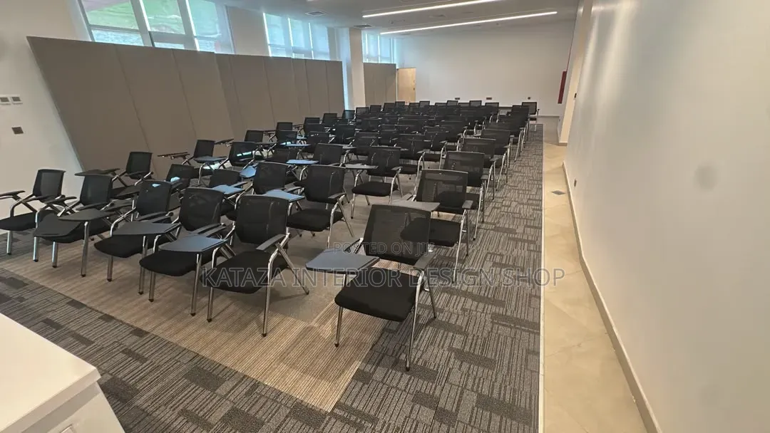 English Conference Wollen Tile Carpet