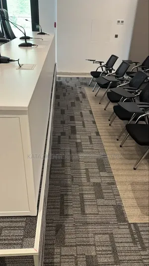 English Conference Wollen Tile Carpet