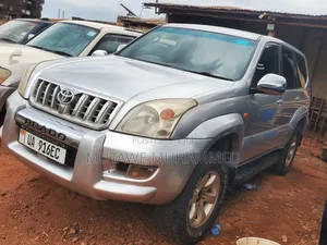 Toyota Land Cruiser Prado 2006 Silver