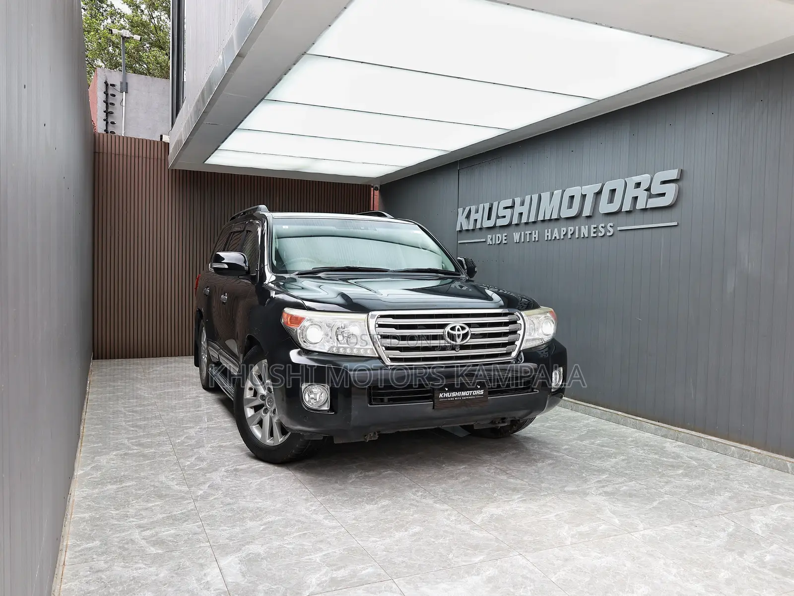 Toyota Land Cruiser 4.6 V8 ZX 2013 Black