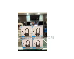 HP DHE-8009 Wired 3.5mm on-Ear Stereo Headset Featuring an Adjustable