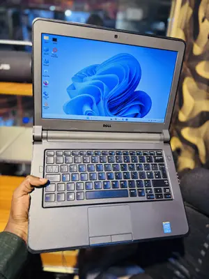 Laptop Dell Latitude 13 3340 8GB Intel Core i3 SSD 256GB