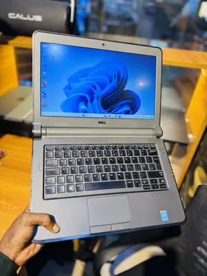 Laptop Dell Latitude 13 3340 8GB Intel Core i3 SSD 256GB