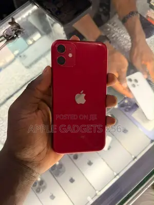Apple iPhone 11 64 GB Red