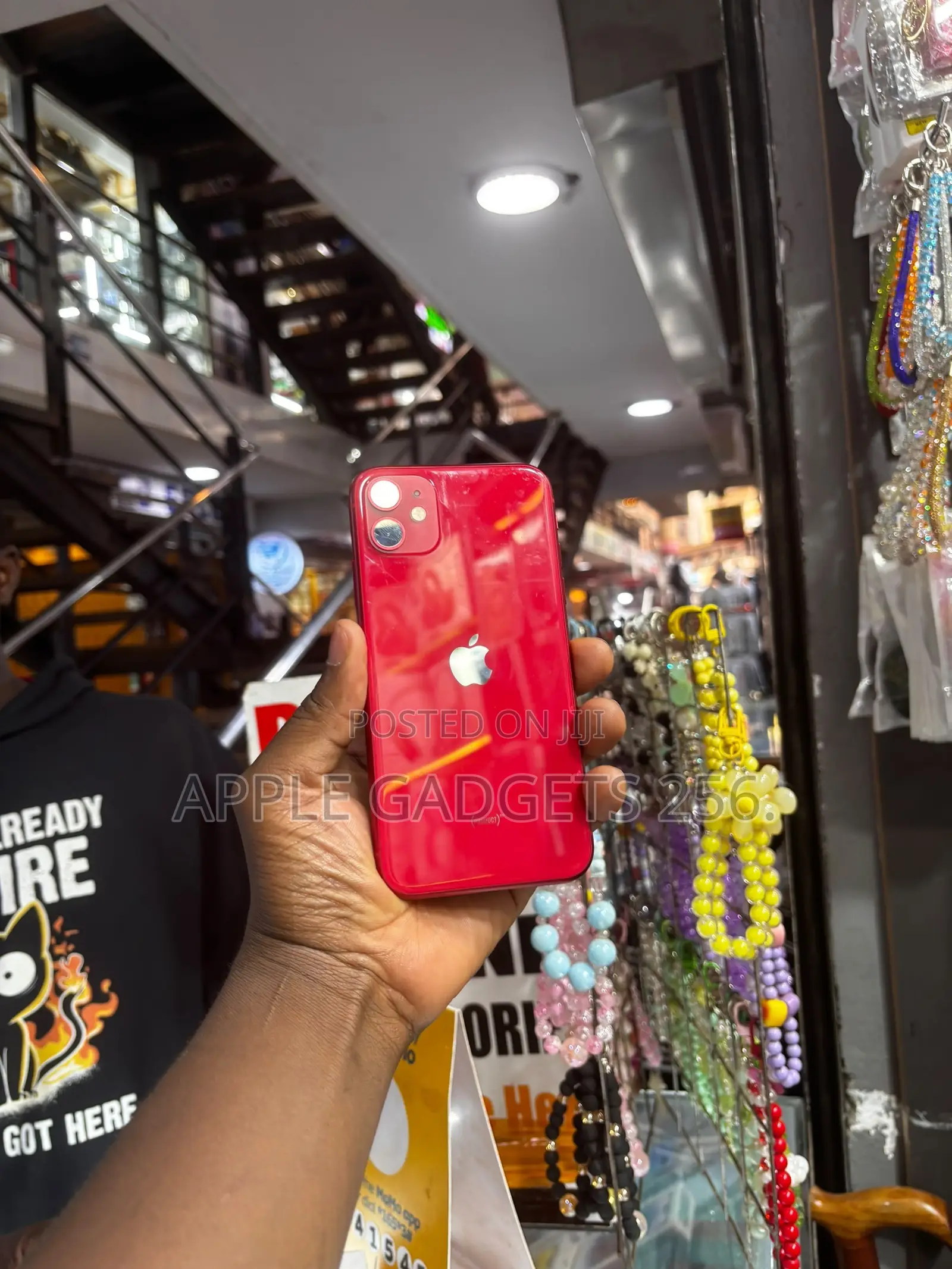 Apple iPhone 11 64 GB Red