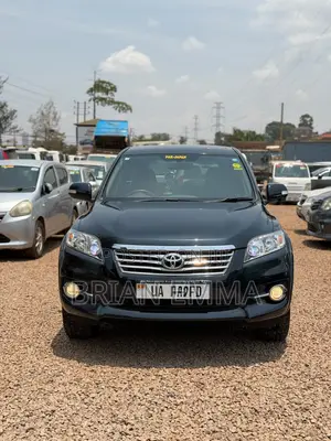 Toyota Vanguard 2011 Black