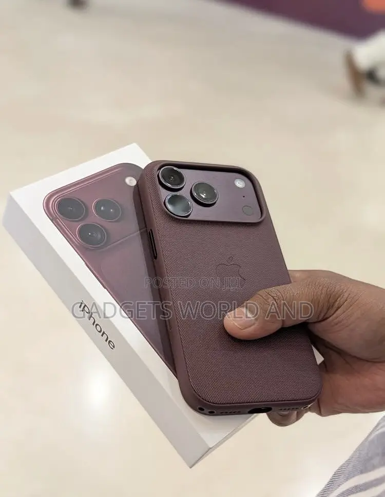 New Apple iPhone 18 Pro 256 GB Red