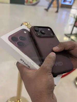 New Apple iPhone 18 Pro 256 GB Red