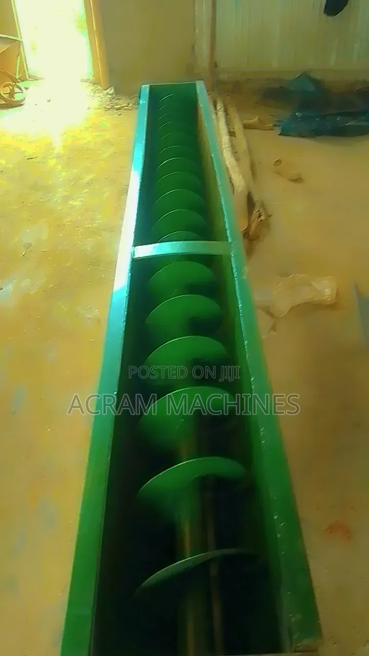 Screw Conveyor Machine