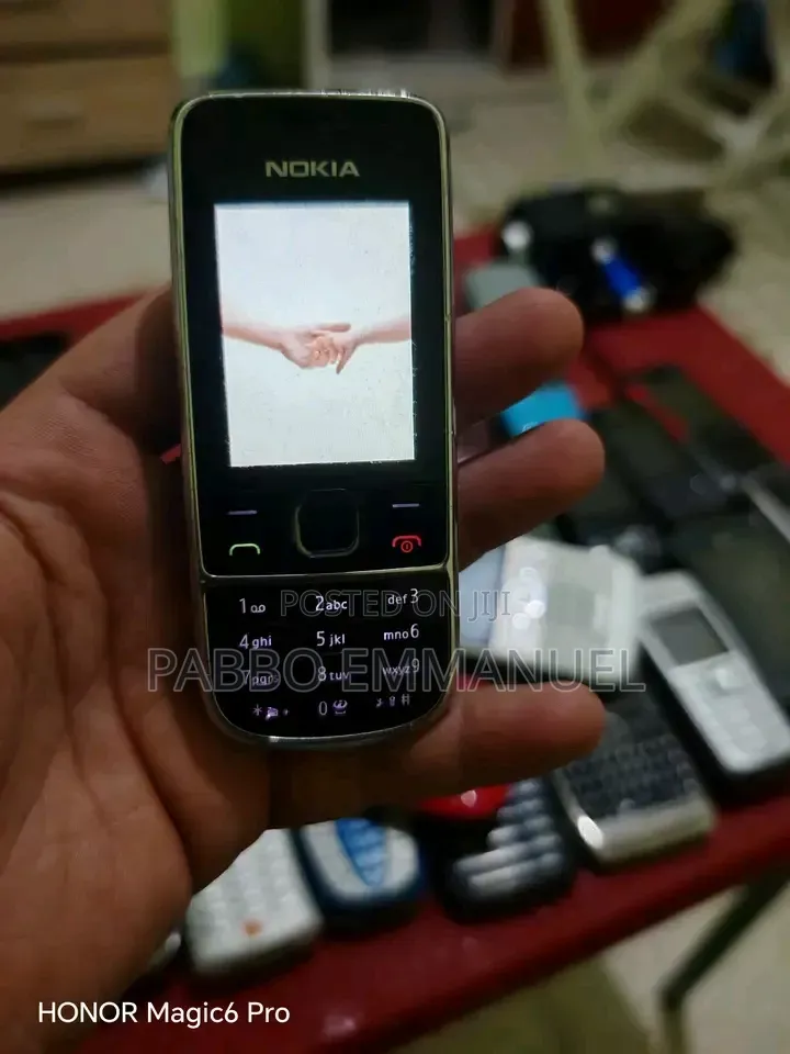 Nokia 2700 classic Black
