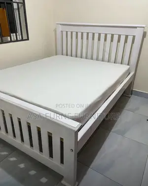 Quick Sale 5by6 Bed