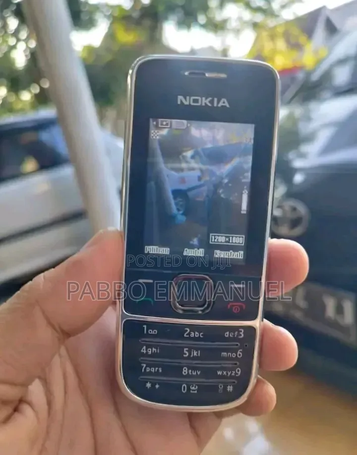 Nokia 2700 classic Gray