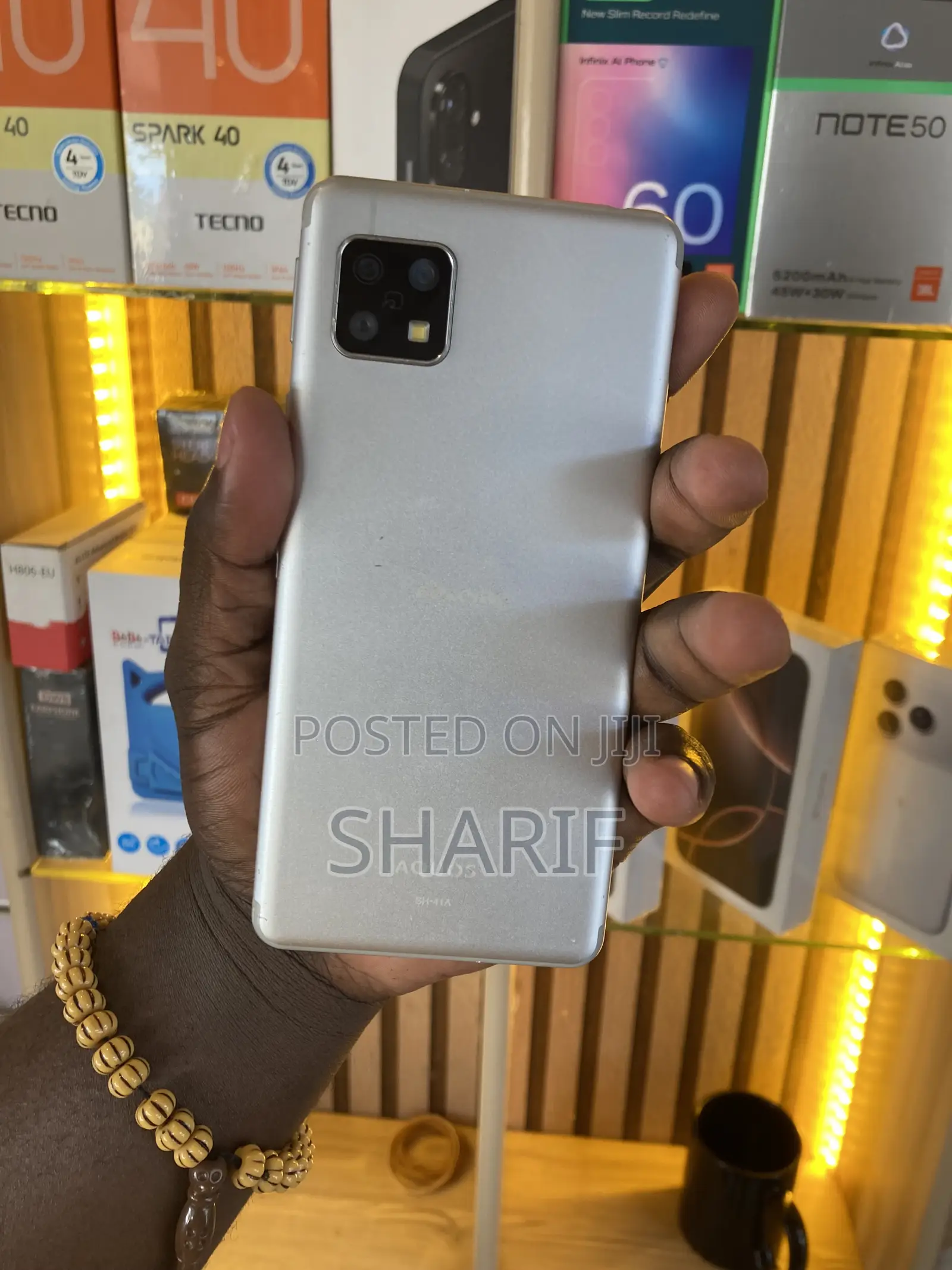 Sharp Aquos Sense 32 GB Silver