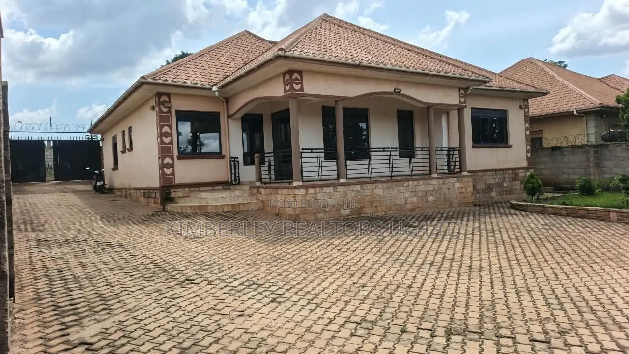 4bdrm House in Division A for sale