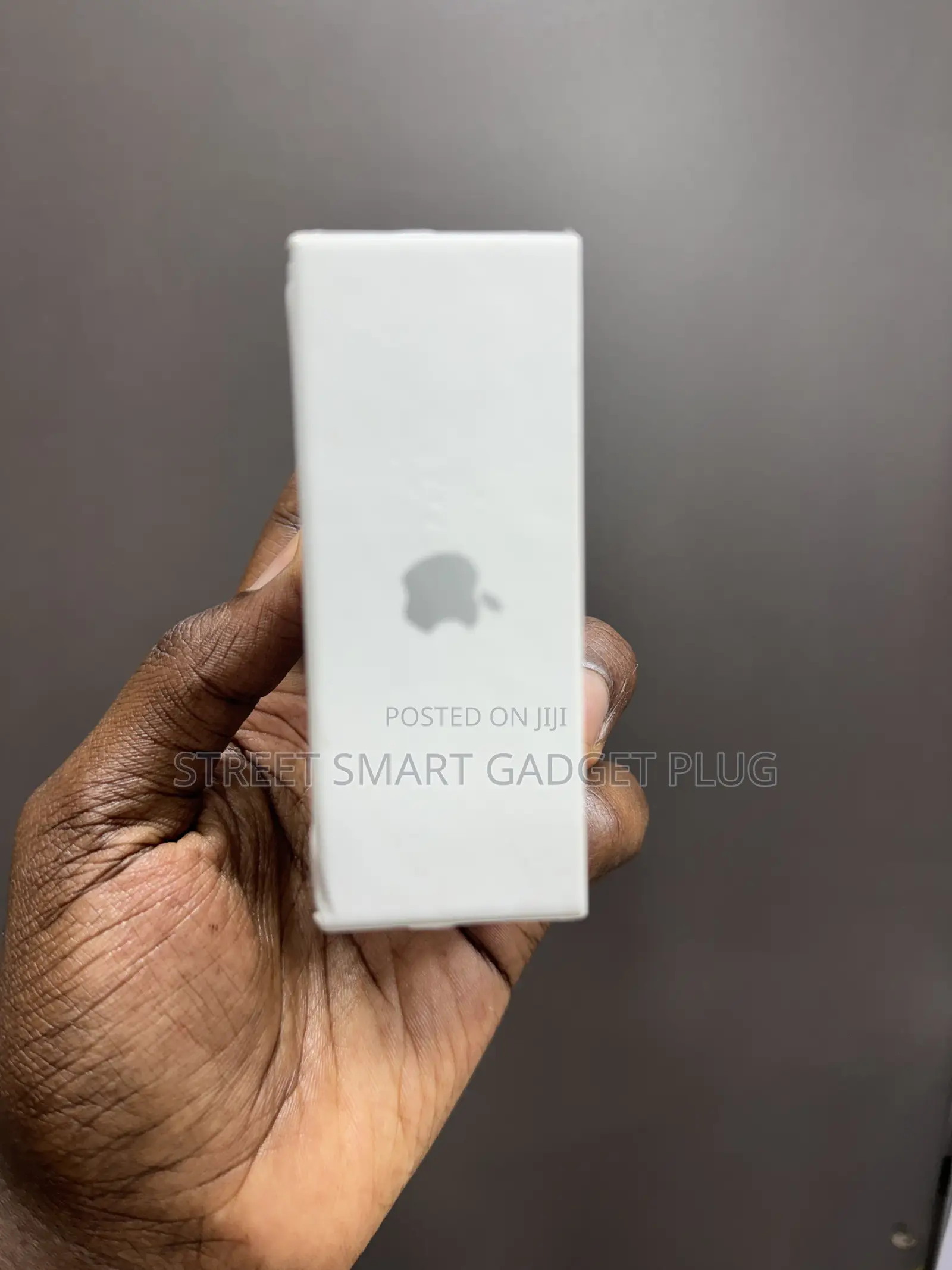 APPLE AIRPODS 5 (Orginal)