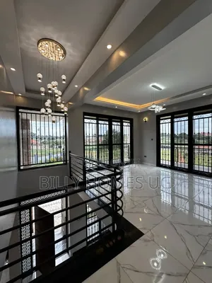 7bdrm Mansion in Kira for sale