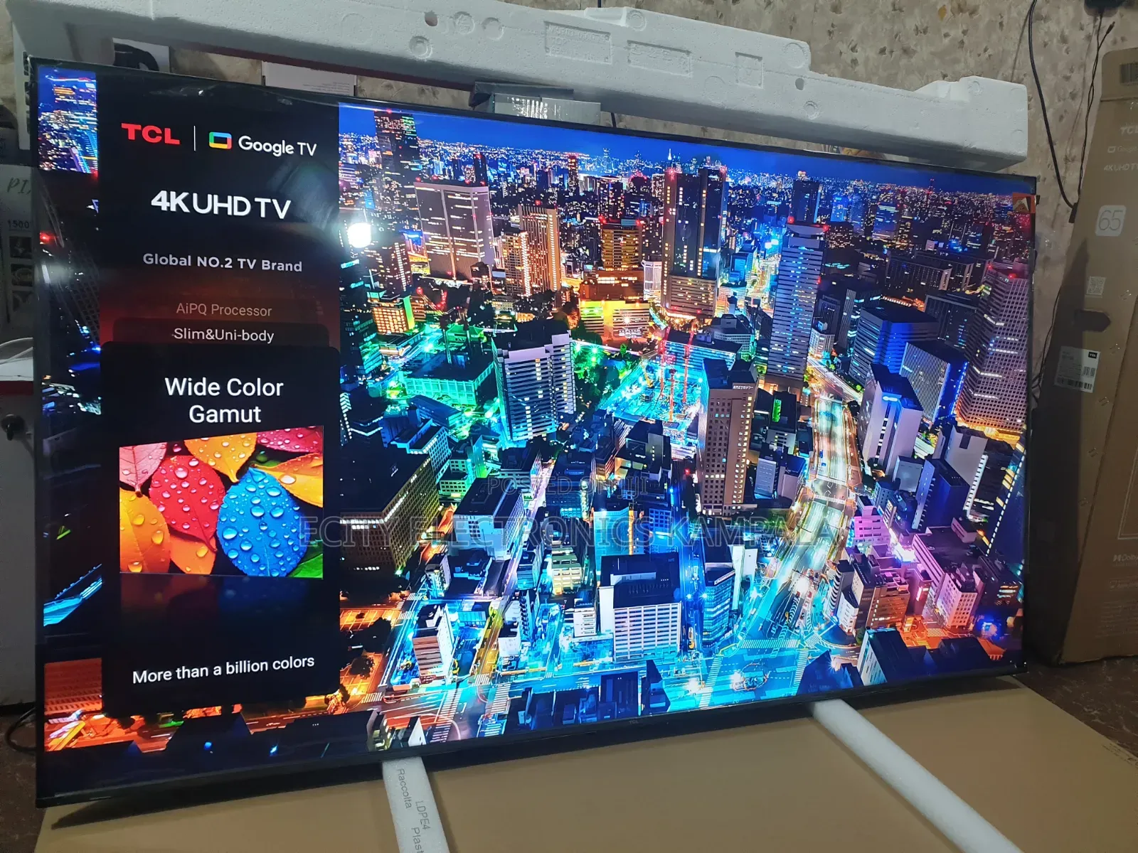 Uhd Andriod TV 65" TCL