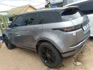 Land Rover Range Rover Evoque R-Dynamic SE AWD 2020 Gray
