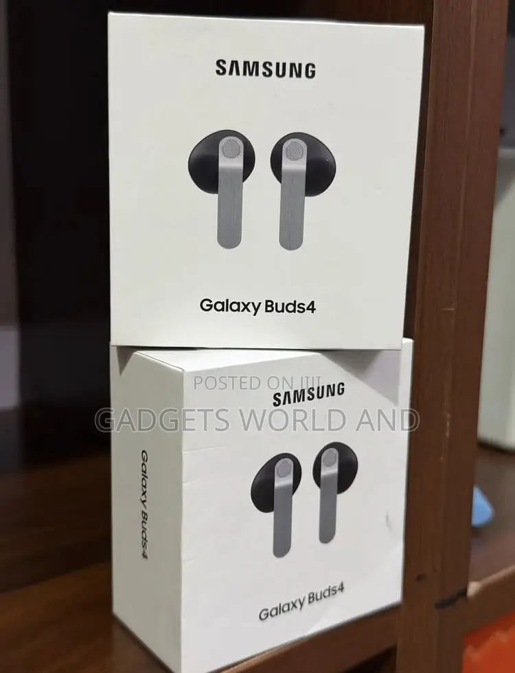 UK Samsung Galaxy Buds 4 (NEW)