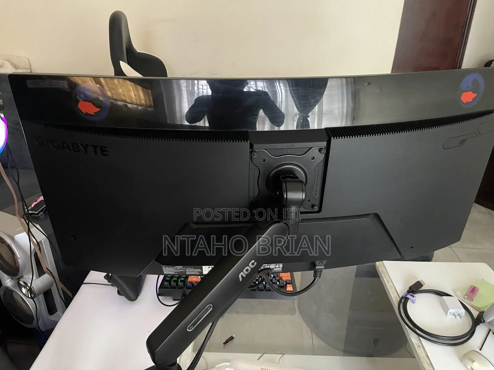 Giga Byte 34inch Curved Gaming Monitor