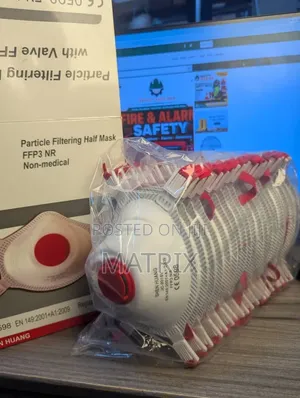 Particle Filtering Half Mask