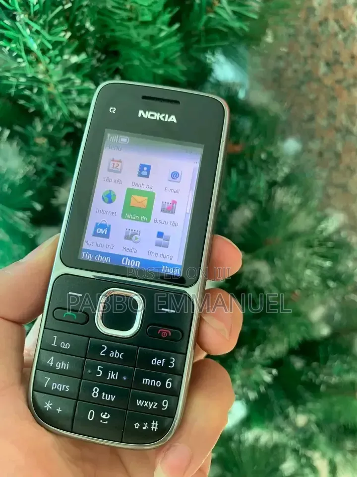 New Nokia C2-01 Black