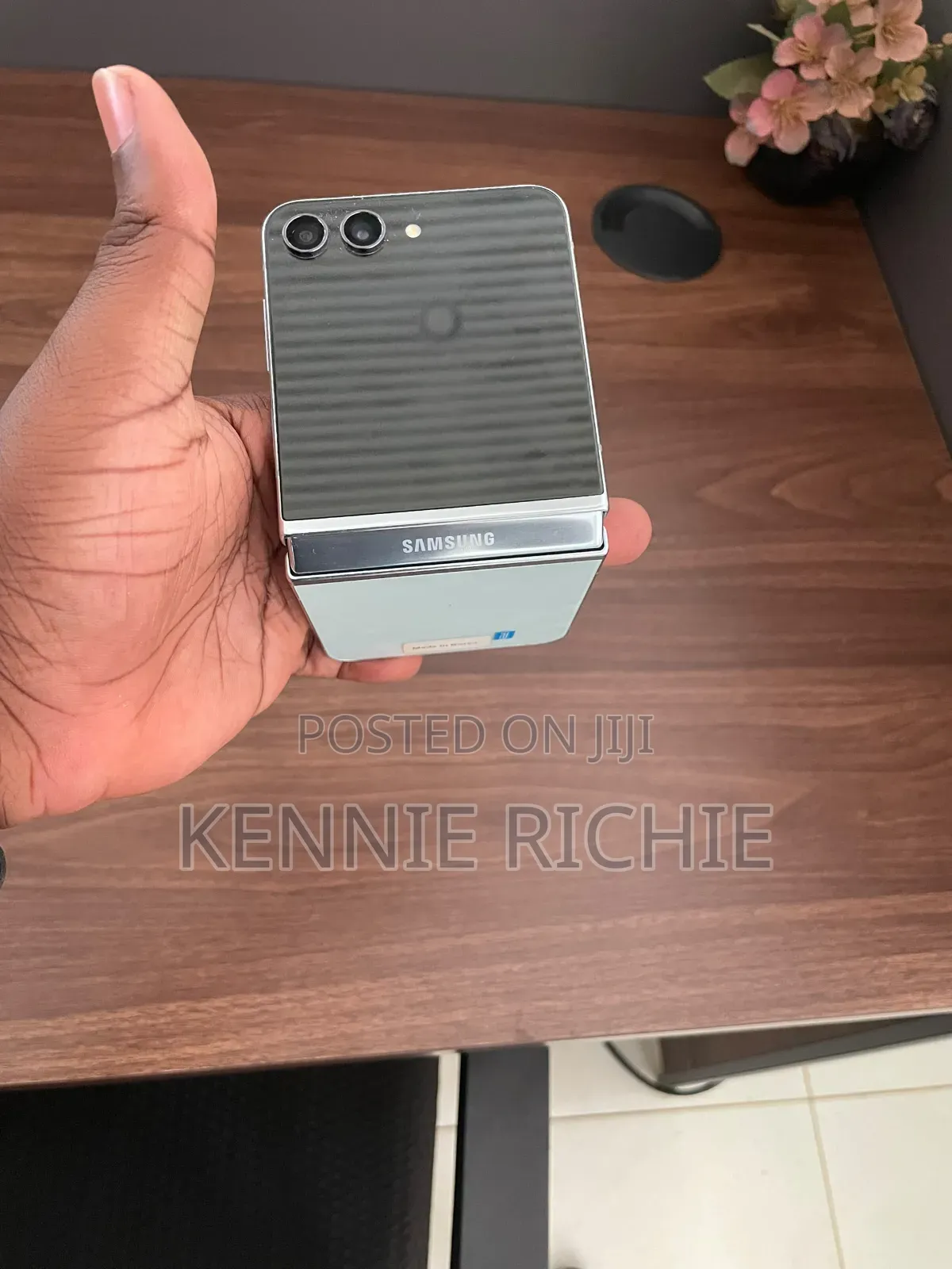 Samsung Galaxy Z Flip5 256 GB Gray