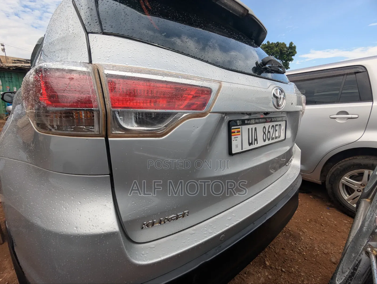 Toyota Kluger 2014 Silver
