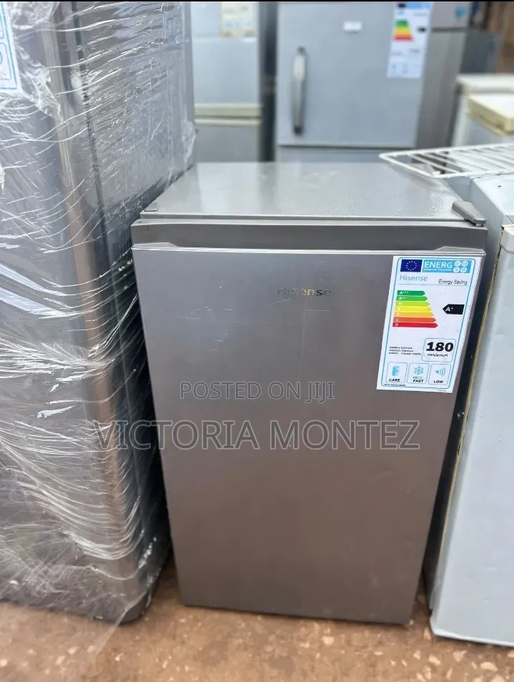 Hisense 90L Mini Fridge Single Door