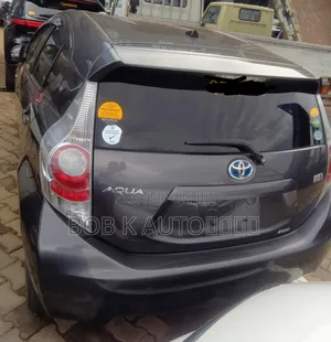 Toyota Aqua 2013 Gray