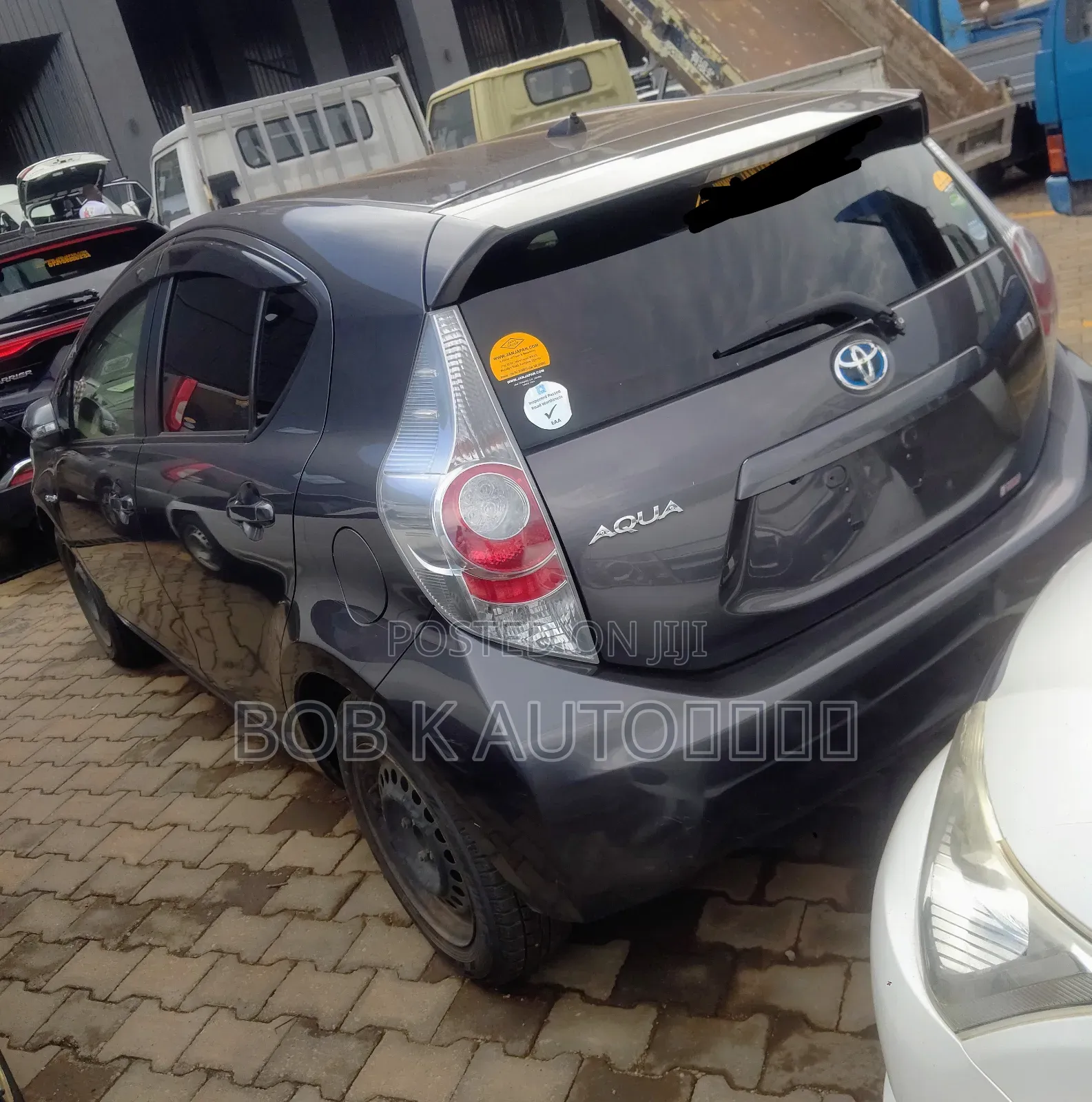 Toyota Aqua 2013 Gray