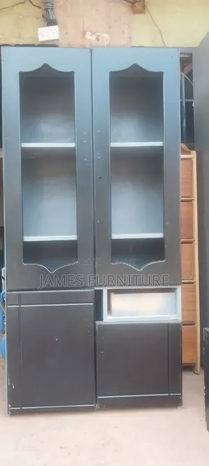 0pen Wardrobe