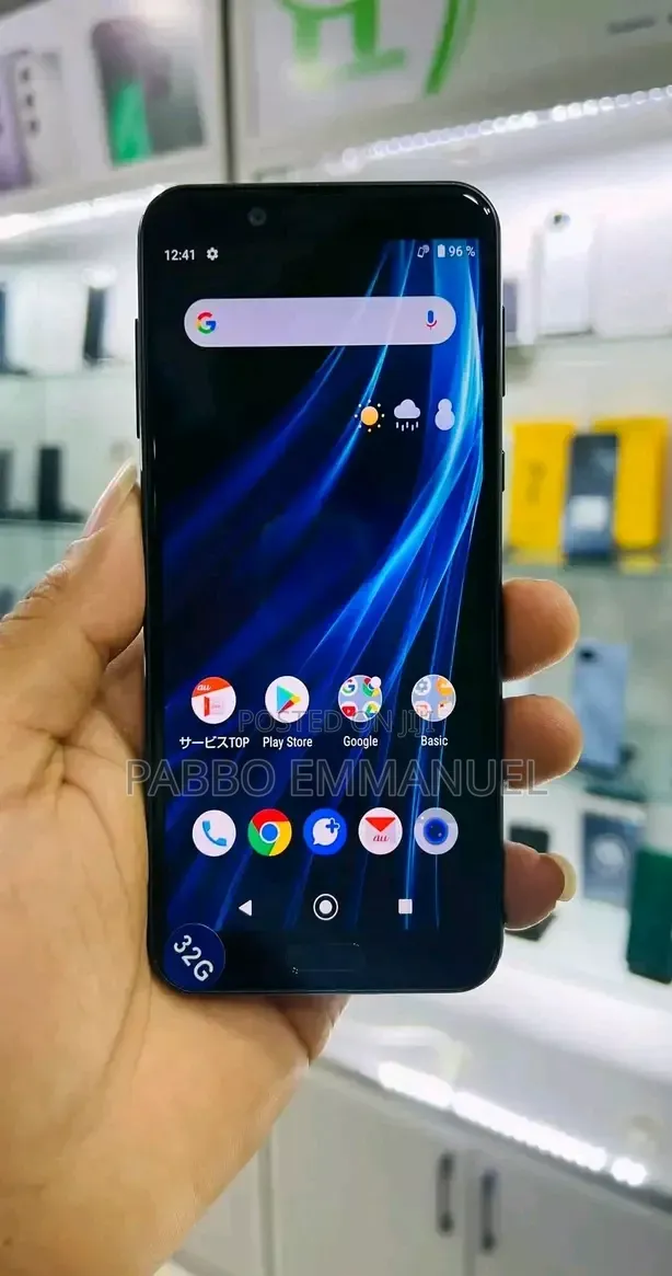 Sharp Aquos Sense 2 SHV43 32 GB Black