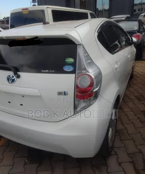 Toyota Aqua 2013 White