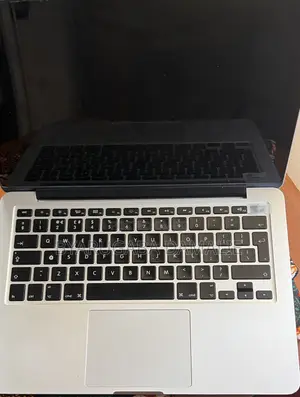Laptop Apple MacBook Pro 2015 8GB Intel Core i5 HDD+SSD 500GB