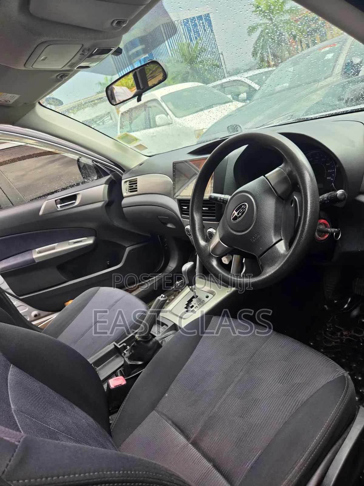 Subaru Forester 2010 Silver
