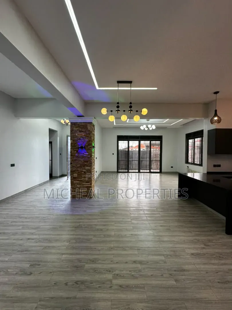 4bdrm House in Najera Town At 750M, Wakiso / Wakiso for sale