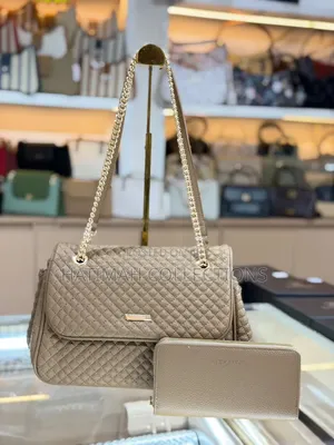 Classy Shoulder Bag