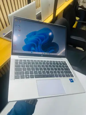 New Laptop HP EliteBook 840 G7 16GB Intel Core i7 SSD 512GB