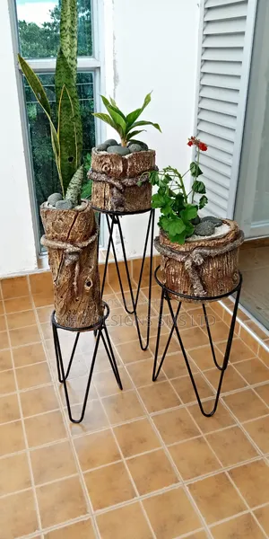 Flower Pots and Landscaping