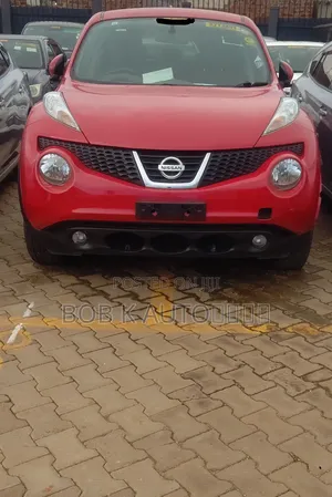Nissan Juke 2013 Maroon