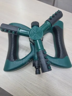 3 Arm Rotating Garden Lawn Sprinkler