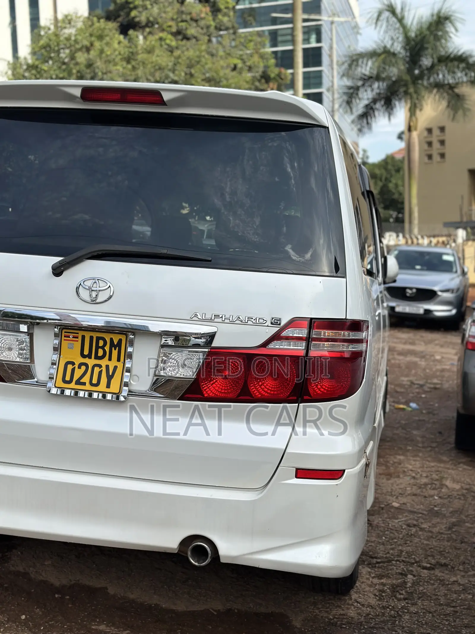 Toyota Alphard 2007 White