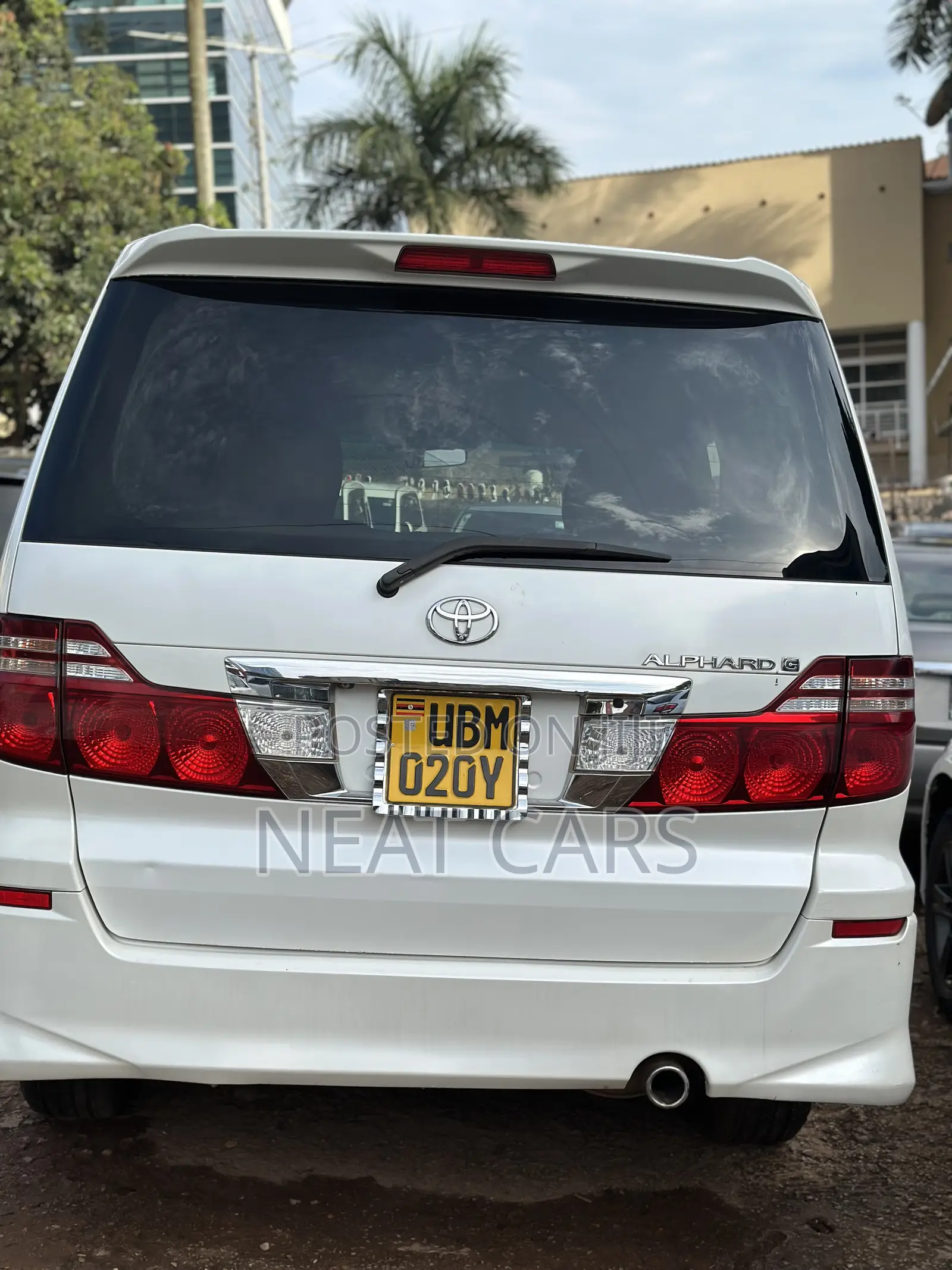 Toyota Alphard 2007 White