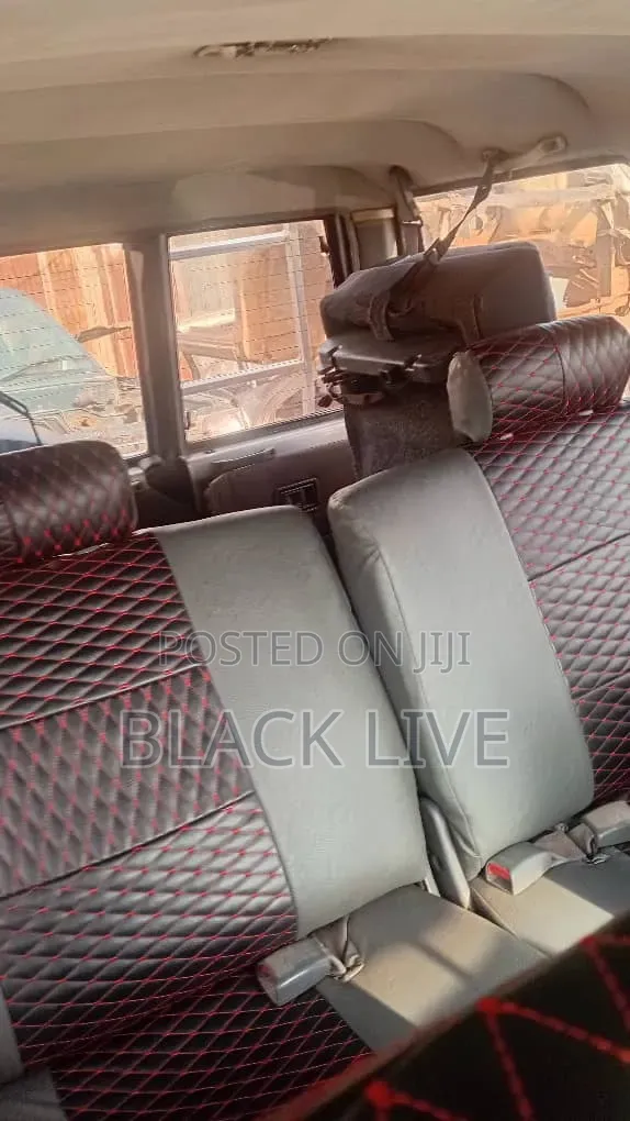 Toyota Land Cruiser Prado 1993 Silver